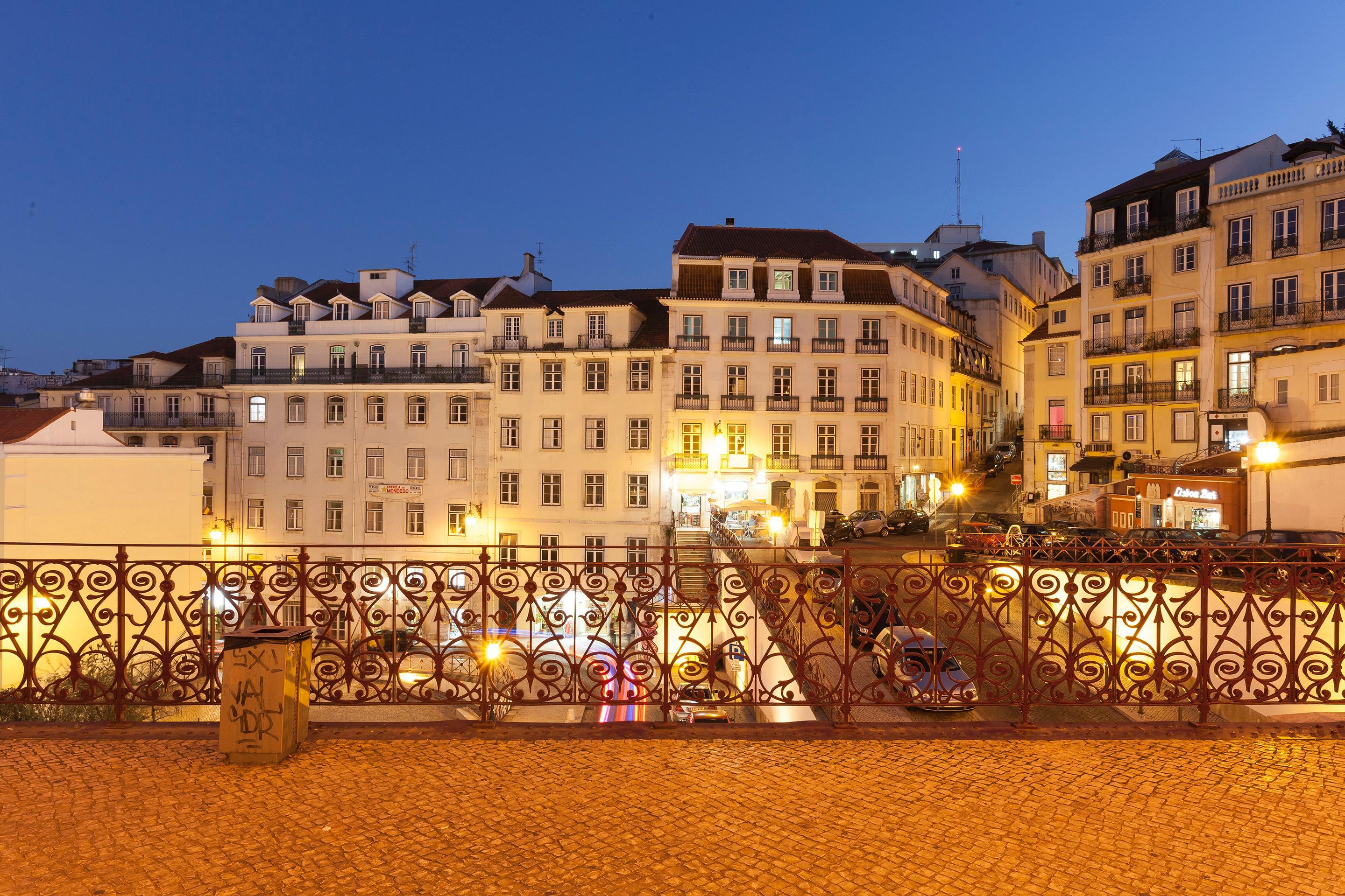 Hello Lisbon Rossio Apartments Экстерьер фото